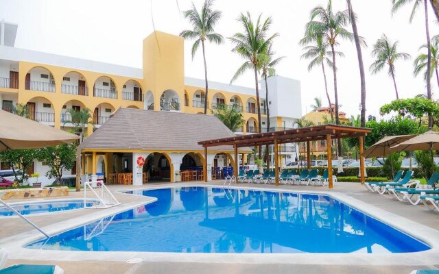 Costa Alegre Hotel & Suites