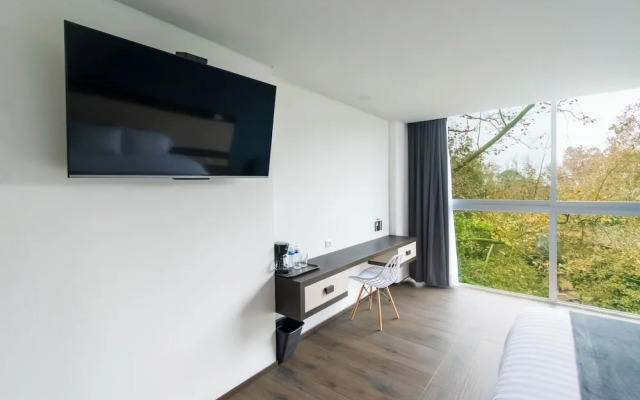 Hotel Balcón del Parque