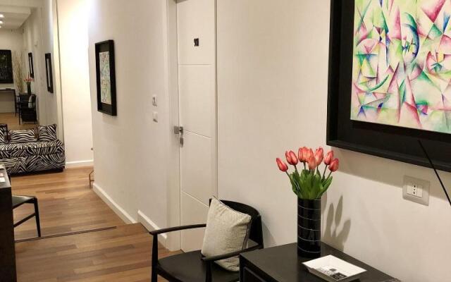 900 Piazza del Popolo