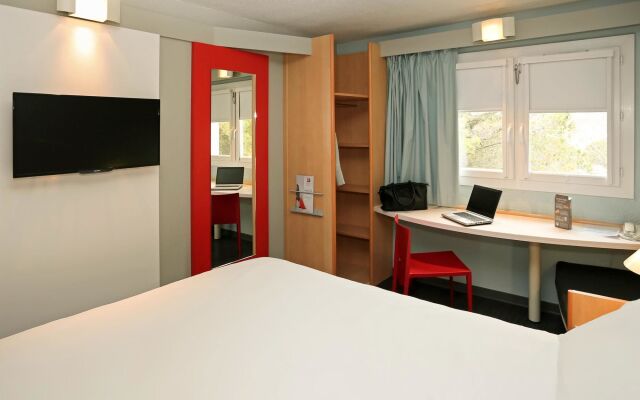 ibis Nimes Ouest