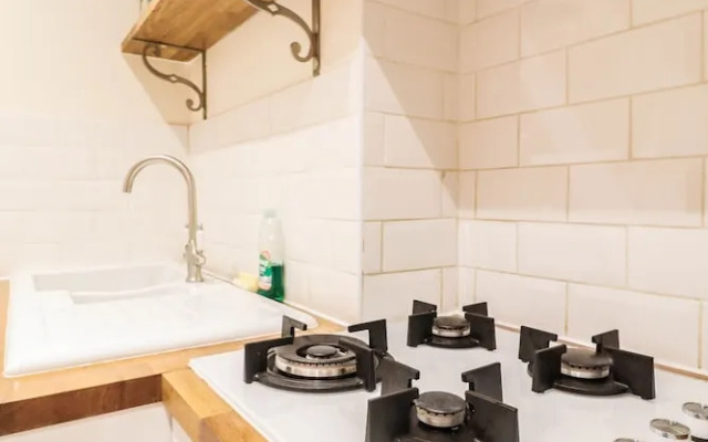 Right by Oval Station - 2 bed Flat Free Wifi