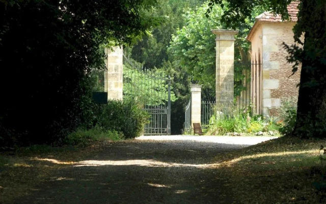 Chateau Les Farcies Du Pech