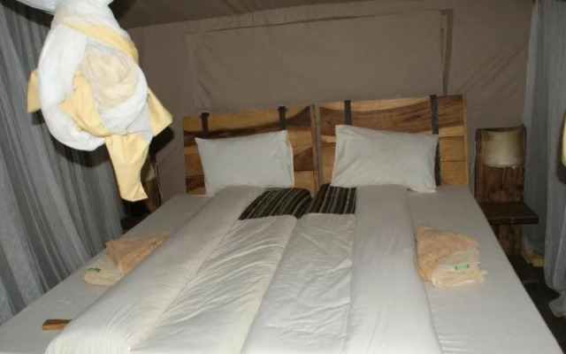 Robanda Tented Camp