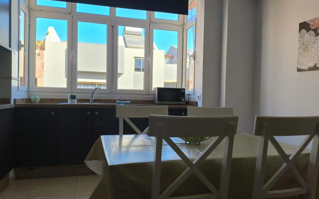 AR Home - 3 bedroom apartment in Telde