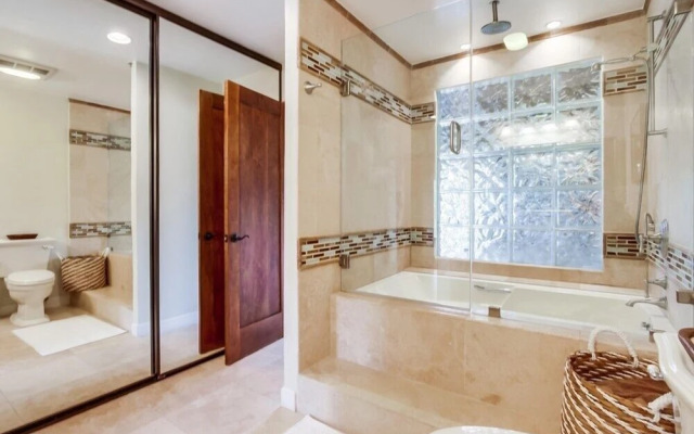 Sbtc161 3 Bedroom Condo