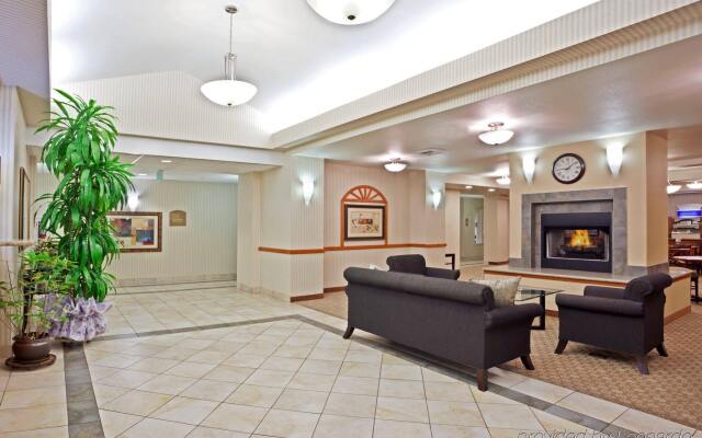 Holiday Inn Express & Suites Lacey – Olympia by IHG