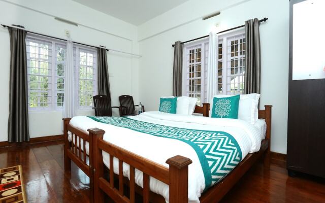 OYO 11685 Mangosteen Holidays