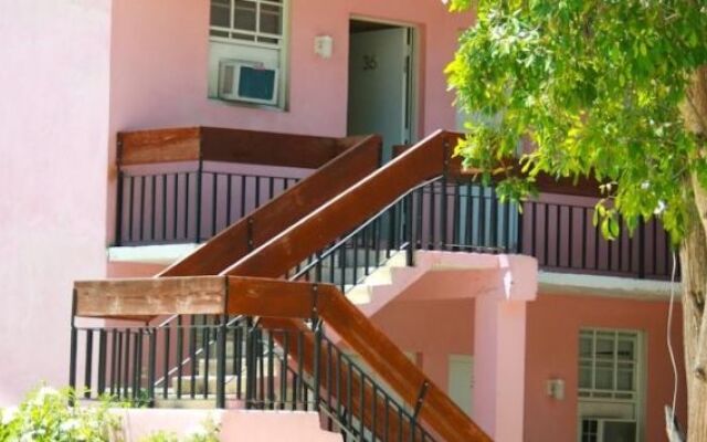 Orchard Garden Hotel & Suites