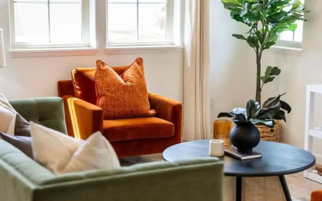 Marbella Lane Nohea Stylish Home Makaha