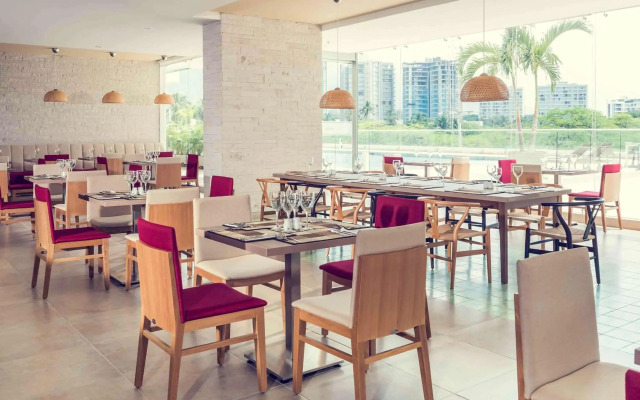 Mercure Santa Marta Emile