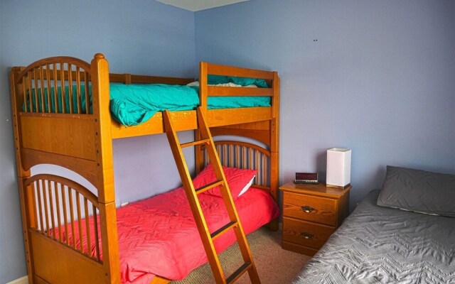 Oc1426 Asbury Avenue, 2nd Floor