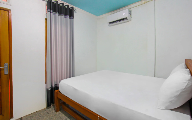 Hotel O Bale Datu Homestay Near Lapangan Bulutangkis byu Badminton – Guest Rooms – Mataram