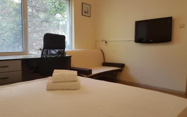 Malavi top center studio Ruse! Comfort&clean!