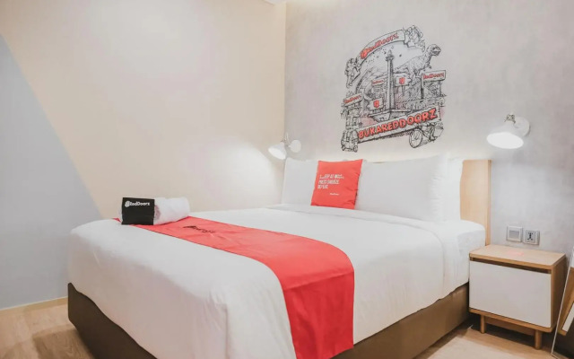 RedDoorz Plus @ Thamrin