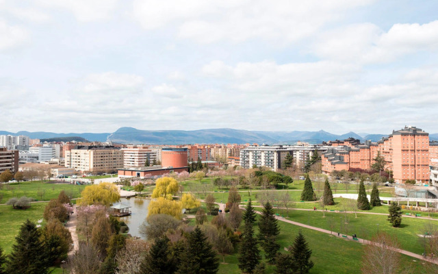 Occidental Pamplona