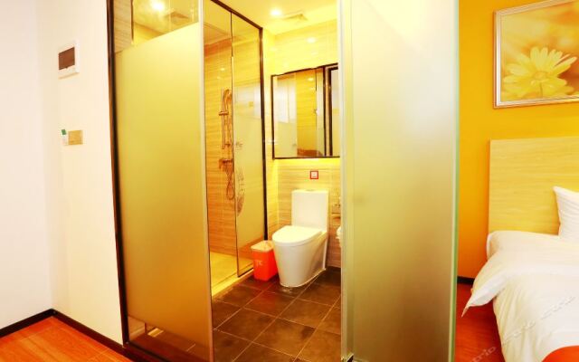 Pai Hotel Guangzhou Nanfang Hospital Mechanical and Electrical College