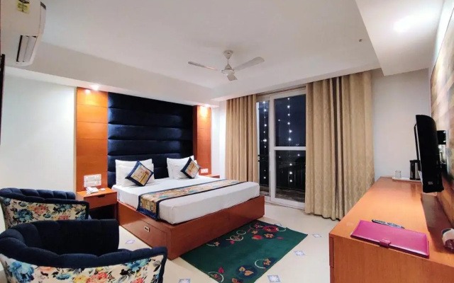 The Angel Hotel And Suites