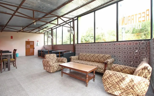 OYO 3828 Hotel Ashok