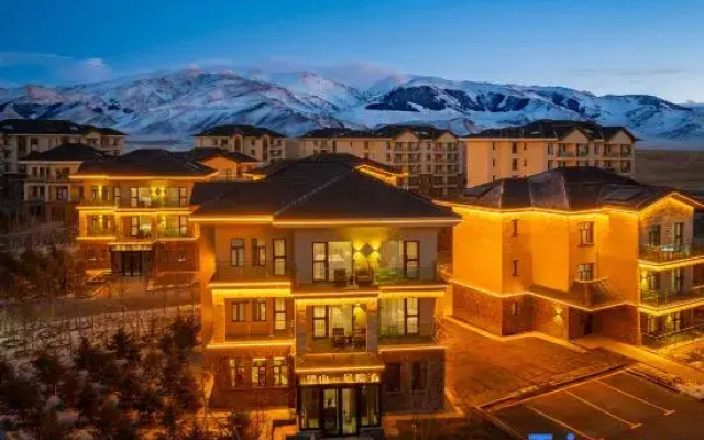 Sailim Lake View Mountain No. 1 Courtyard