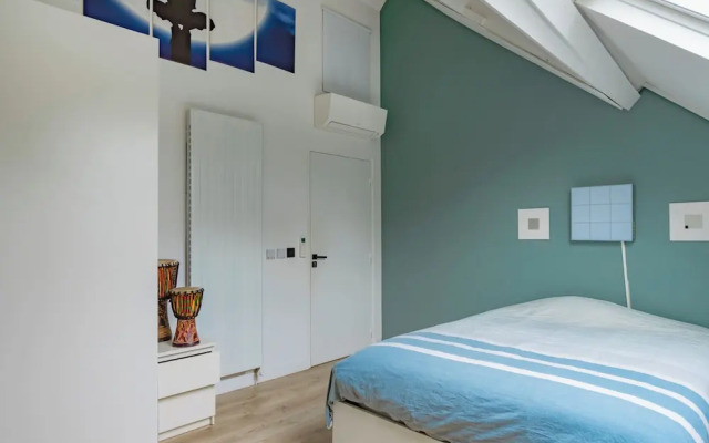 Paris Garden River residence