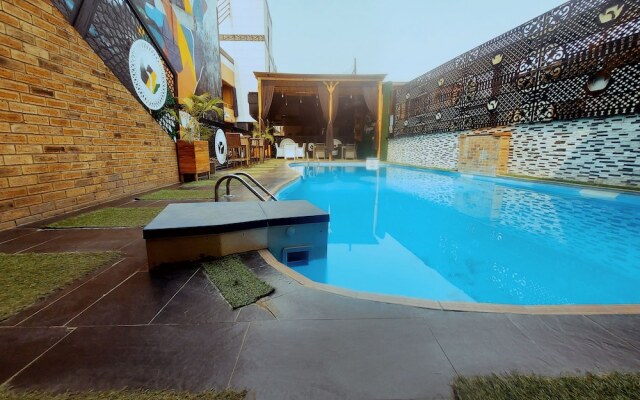 Olympus Hotel & Suites