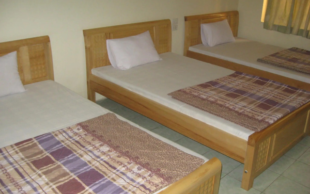 Ho Tay Hotel