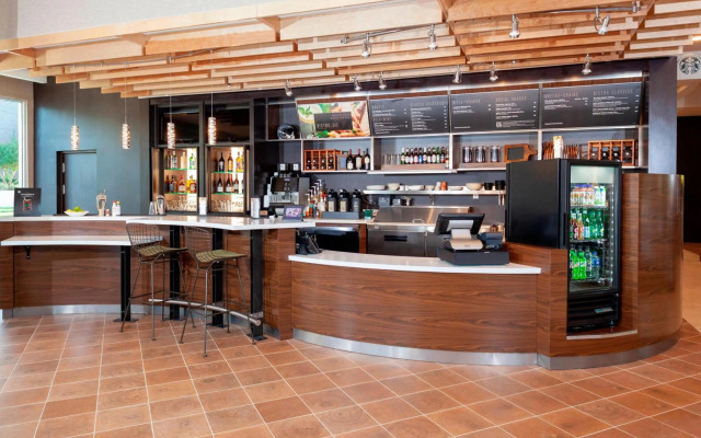 Courtyard by Marriott DeLand Historic Downtown