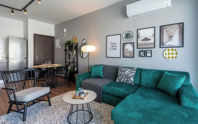 Harbor Apartments in Larnaca