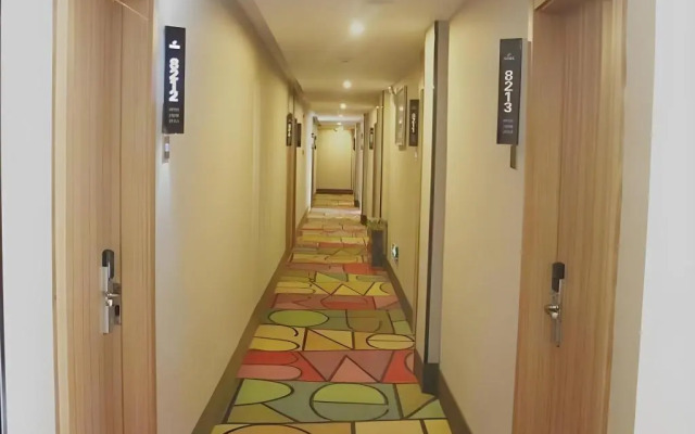 Shell Shanghai Chedun Yingshi City Yingshi Road Hotel