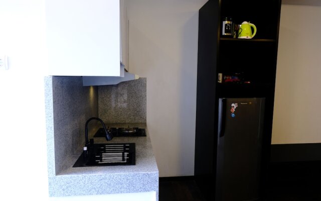 Homey 1Br Apartment At Gateway Ahmad Yani Cicadas