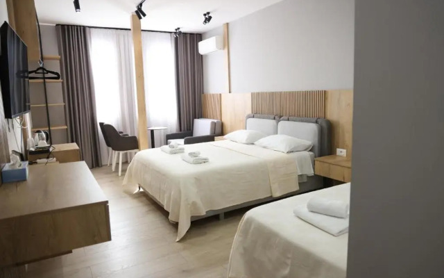 Sol Hotel