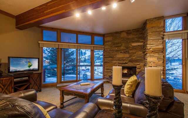 Powder Run 2 Bedroom Condo by All Seasons Resort Lodging