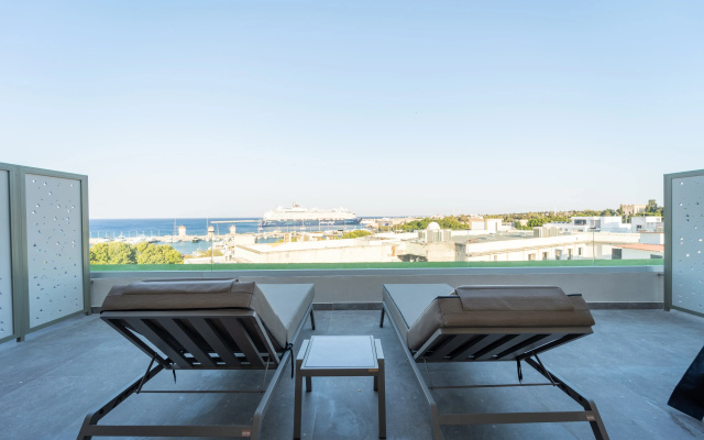 Philia Center Suites