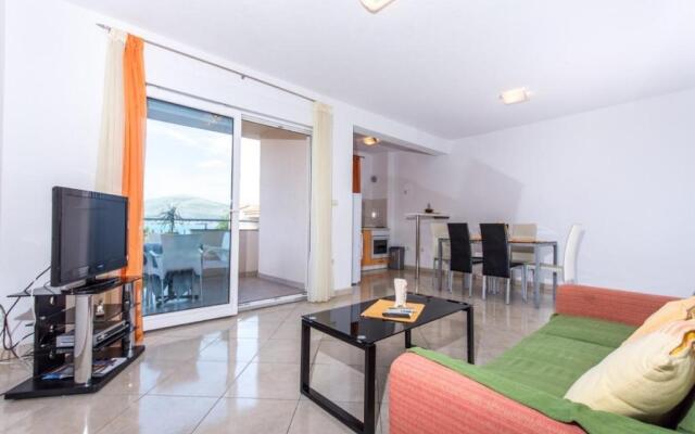 Apartments Slavica - 70m to beach