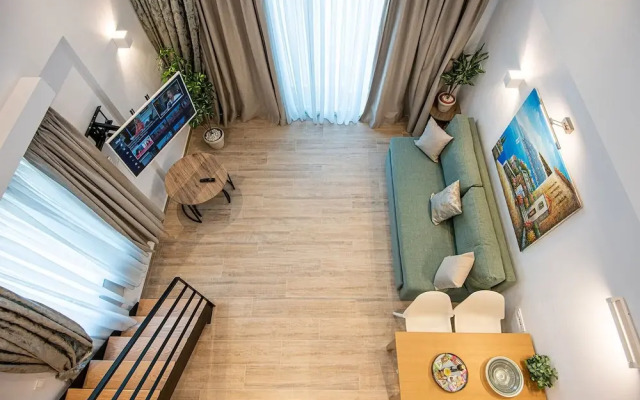 Ammos Luxury Suites