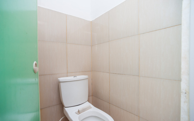 Reddoorz Syariah Jalan Wayhitam Palembang