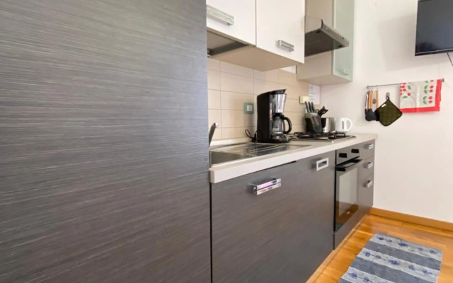 Sunny loft with terrace and A/C in the city centre