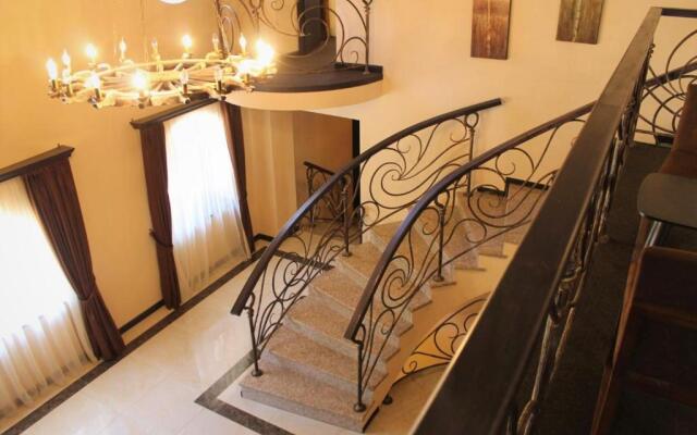 Люксор Вилла Гарден