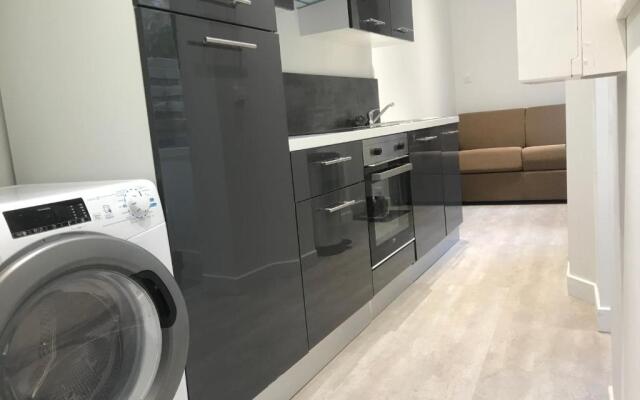 Petit T2 hypercentre avec terrasse privée