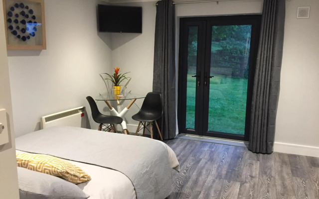 Tudor Lodge Guest Accommodation