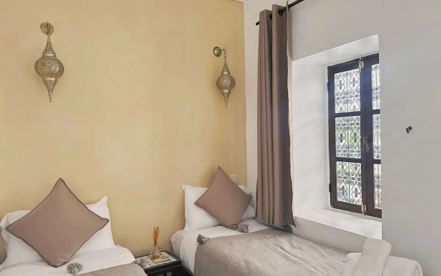 Riad of the Moon