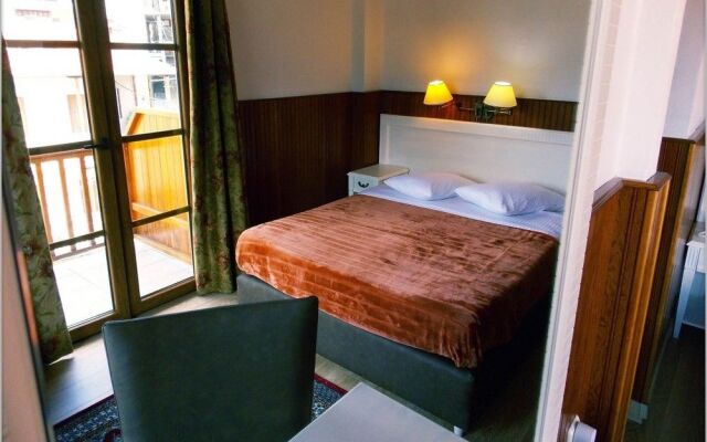 Hotel Olympic