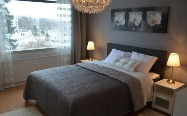 East Side Helsinki Apartment