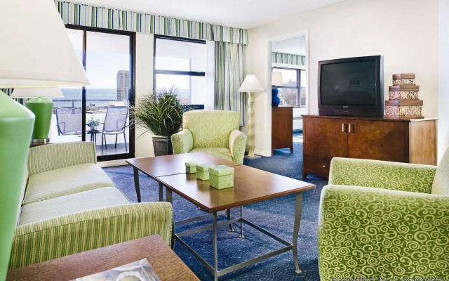 Wyndham Skyline Tower