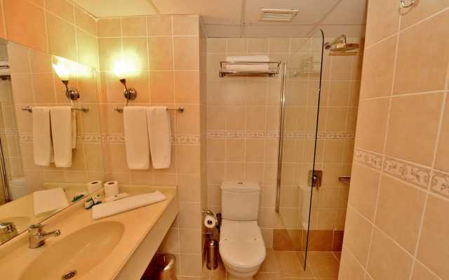 Green Nature Resort & Spa