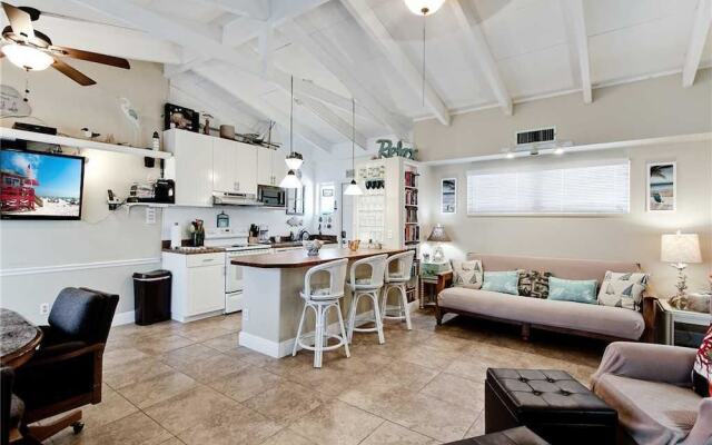 Beachaven 52 - One Bedroom Condo