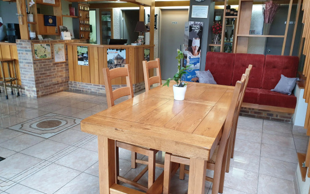 Brit Hotel Dak’Hôtel