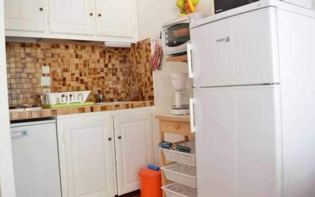 Appartement Cavalaire-sur-Mer, 1 pièce, 4 personnes - FR-1-226B-13