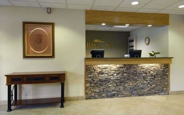 Baymont Inn & Suites Cherokee Smoky Mountains