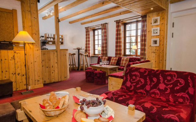 Hotel Rond Point d'Arbois
